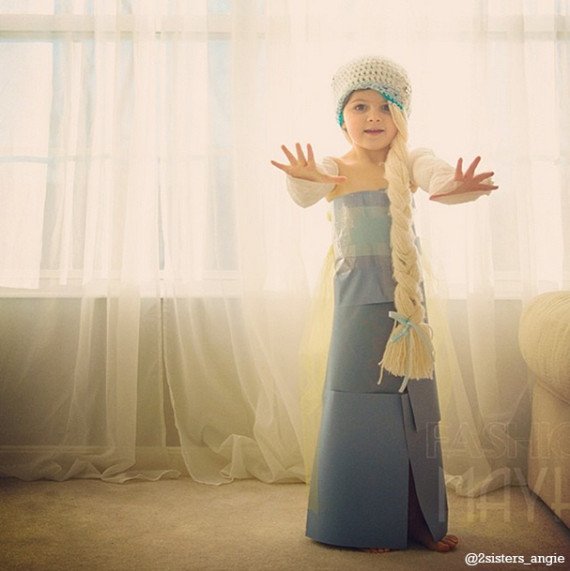 Εκπληκτική 4χρονη φτιάχνει χάρτινα φουστάνια με τη μητέρα της και μαγεύει το Διαδίκτυο [εικόνες] | iefimerida.gr 5