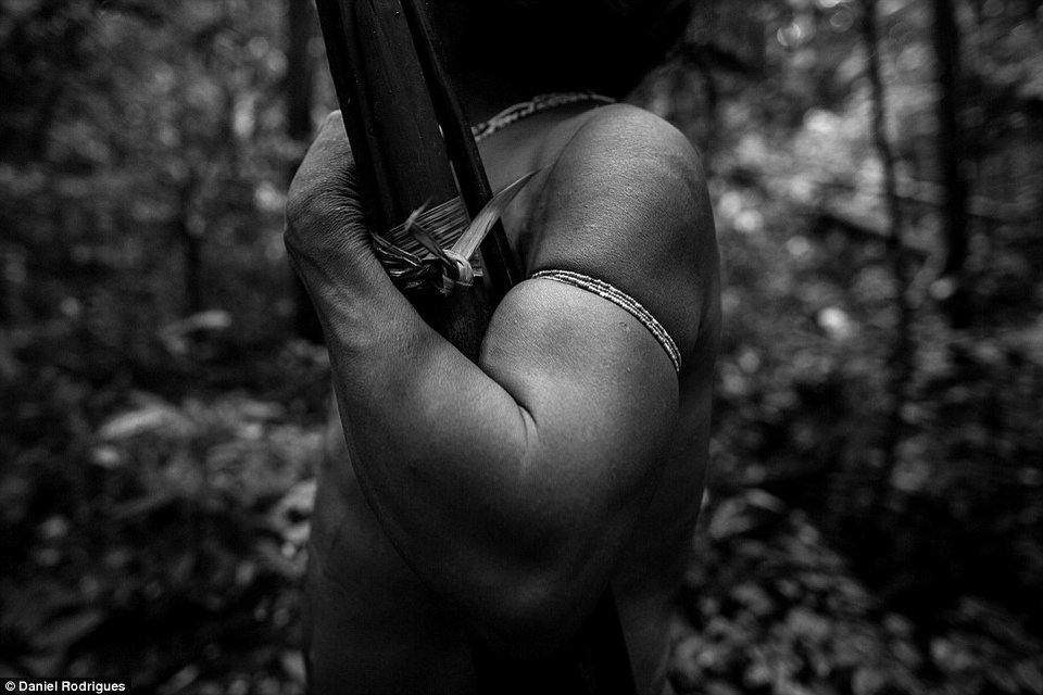 Γνωρίζοντας την πιο απειλούμενη φυλή του κόσμου –Ενα συγκλονιστικό οδοιπορικό [εικόνες & βίντεο] | iefimerida.gr 11