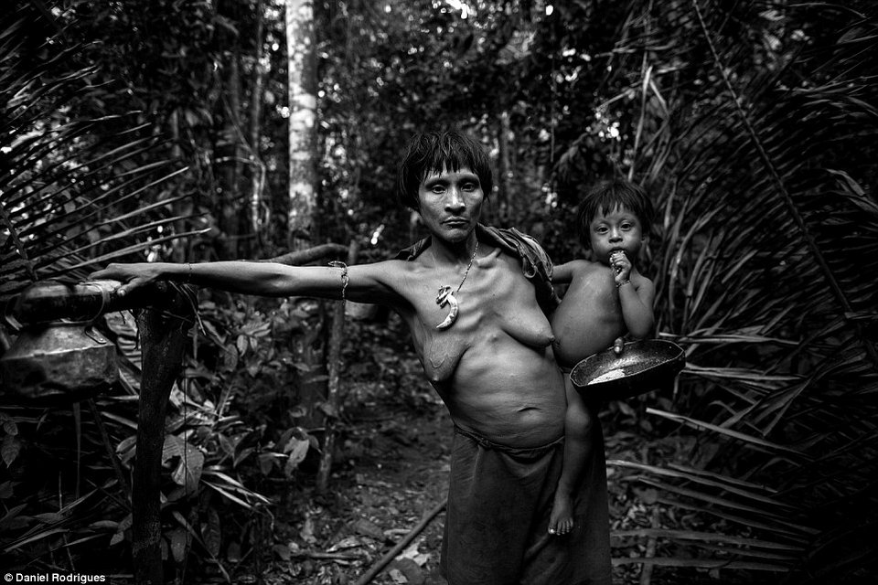 Γνωρίζοντας την πιο απειλούμενη φυλή του κόσμου –Ενα συγκλονιστικό οδοιπορικό [εικόνες & βίντεο] | iefimerida.gr 5