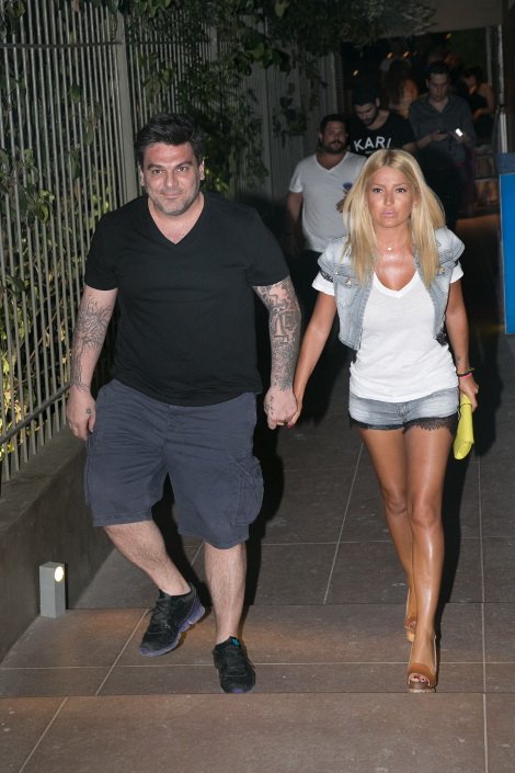 Η Ολγα Κεφαλογιάννη μαγνήτισε τα βλέμματα στο πάρτι γενεθλίων του Νίνο -Εντυπωσίασε με το μαύρο αέρινο φόρεμά της [εικόνες] | iefimerida.gr 8