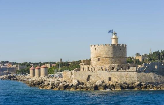 Huffington Post: Ρόδος, πρέπει να τη δει κανείς έστω μία φορά -Από τα σημεία της Ευρώπης που αξίζουν προσοχή [εικόνες] | iefimerida.gr 22