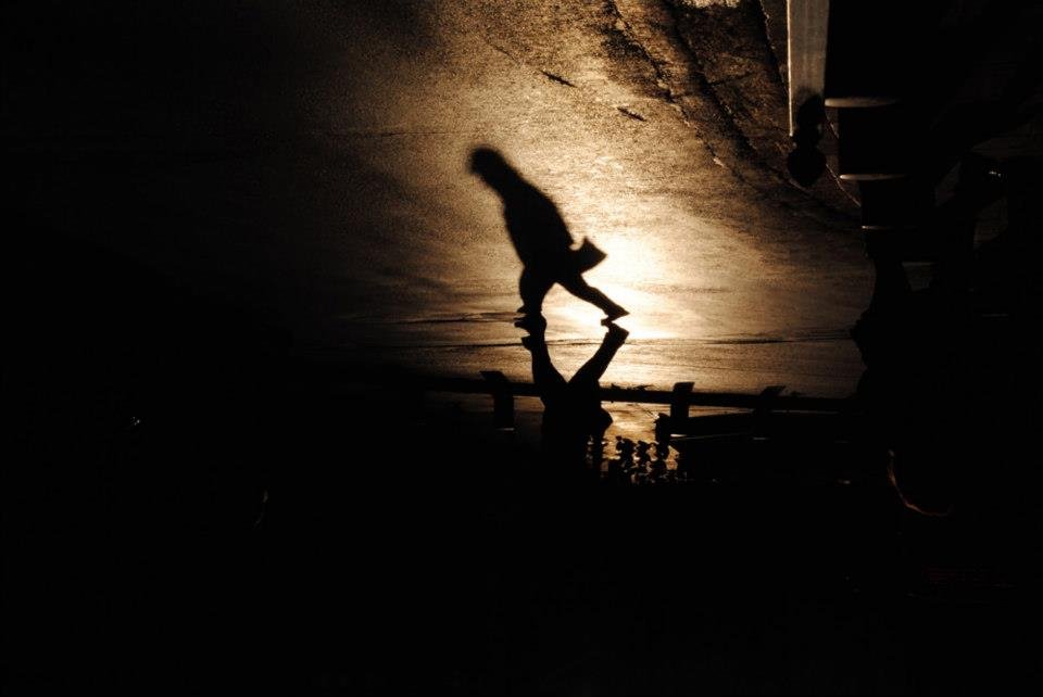 «Ανθρωποι στην πόλη»: Οι Αθηναίοι φωτογραφίζονται στην πραγματική τους ζωή και σοκάρουν [εικόνες] | iefimerida.gr 12