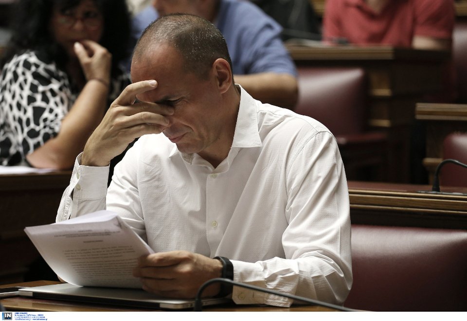 Καρέ-καρέ η συνεδρίαση της ΚΟ του ΣΥΡΙΖΑ -Τα χειροκροτήματα, η βλοσυρή Ζωή, ο Βαρουφάκης αλλού [εικόνες] | iefimerida.gr 1