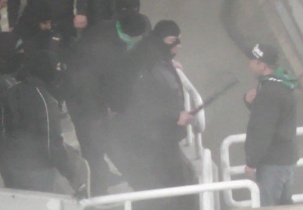 Στη δημοσιότητα έδωσε η αστυνομία φωτογραφίες από τα επεισόδια στο ΟΑΚΑ | iefimerida.gr 6