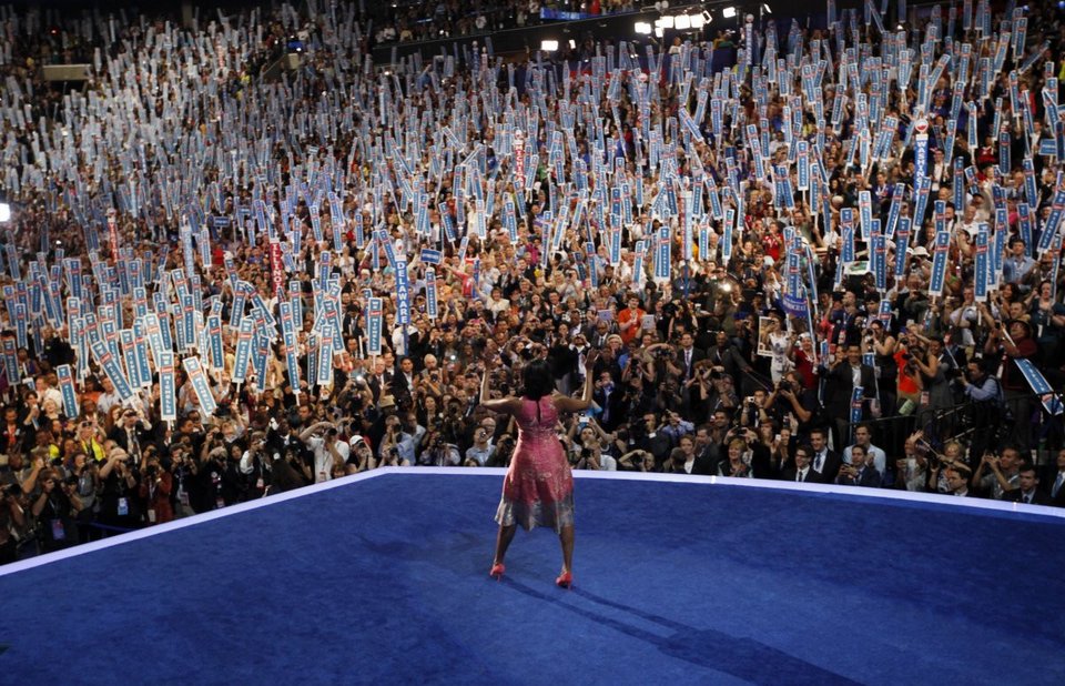 Οι 52 φωτογραφίες που αποδεικνύουν ότι η Μισέλ Ομπάμα είναι η πιο κουλ Πρώτη Κυρία [εικόνες] | iefimerida.gr 26