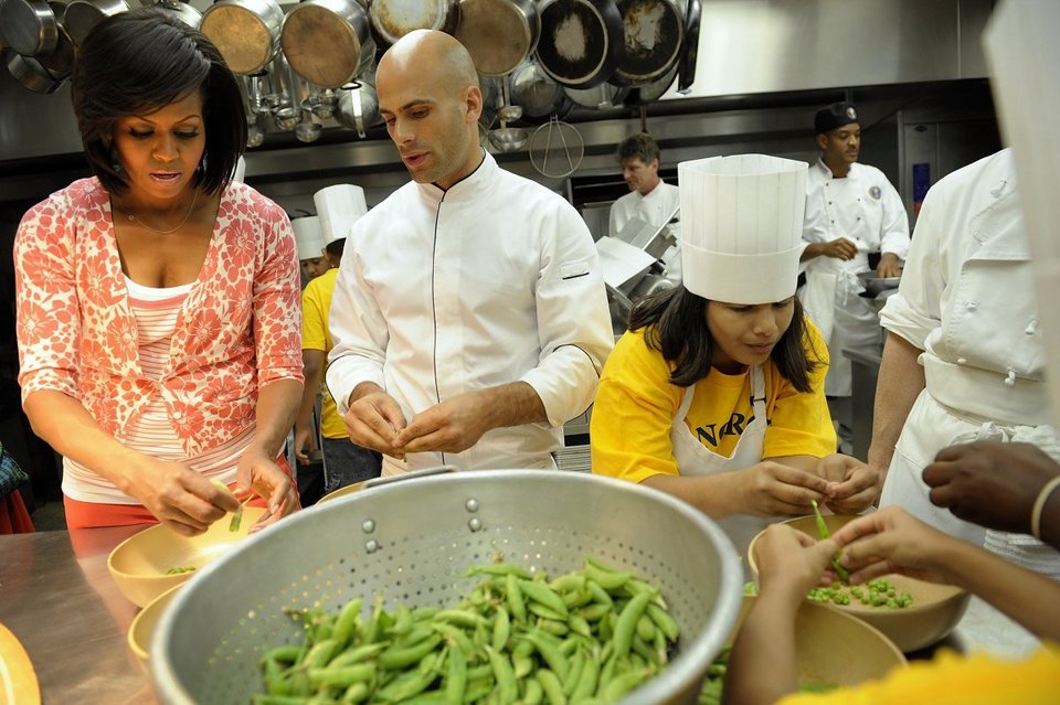 Οι 52 φωτογραφίες που αποδεικνύουν ότι η Μισέλ Ομπάμα είναι η πιο κουλ Πρώτη Κυρία [εικόνες] | iefimerida.gr 4