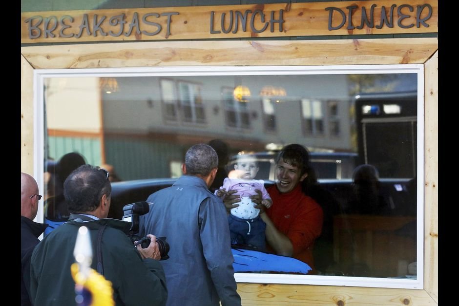 Υπερθέρμανση του πλανήτη: Ο Ομπάμα κάνει αυτοψία στην Αλάσκα [εικόνες] | iefimerida.gr 6