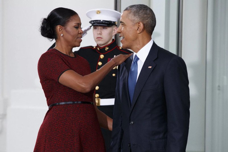  Η viral φωτογραφία των Τραμπ και των Ομπάμα πλάι πλάι που προκαλεί νευρικό γέλιο [εικόνες & βίντεο] | iefimerida.gr 3