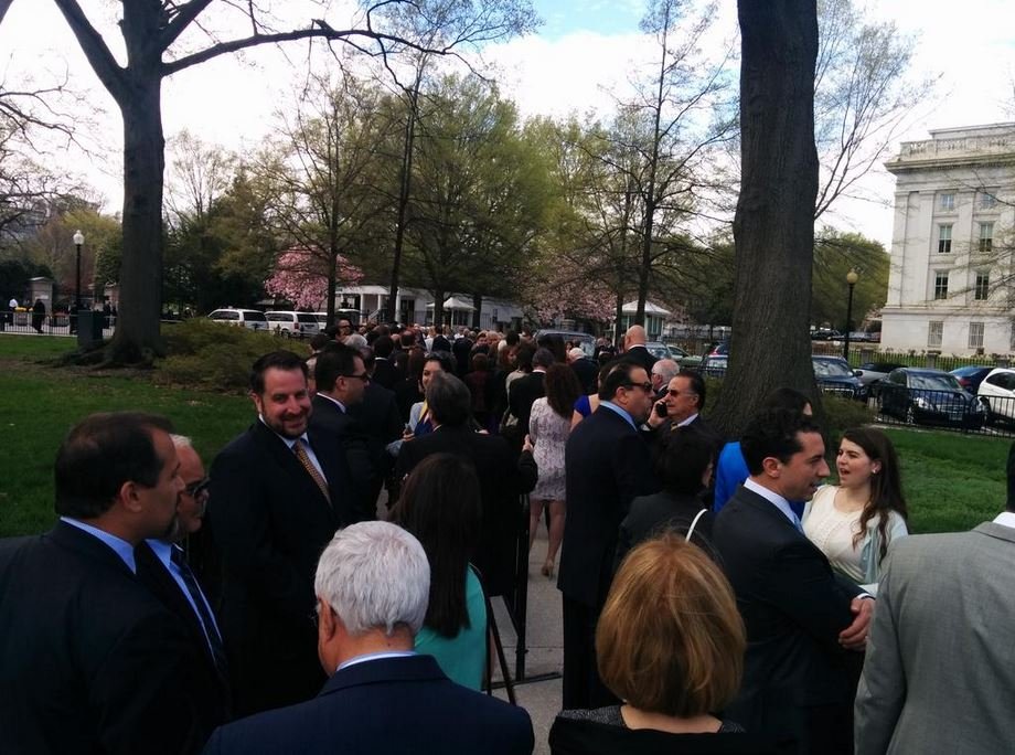 Το 10λεπτο τετ α τετ του Βαρουφάκη με τον Ομπάμα στον Λευκό Οίκο [εικόνες]  | iefimerida.gr 3