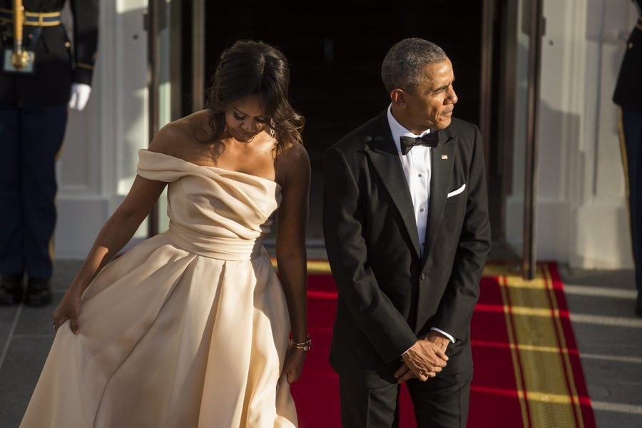 Η εντυπωσιακή εμφάνιση της Μισέλ Ομπάμα -Εκλεψε την παράσταση με το φόρεμά της [εικόνες] | iefimerida.gr 1