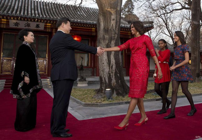 Η Μισέλ Ομπάμα μυείται στο Τάι Τσι και ξετρελαίνει τους Κινέζους [εικόνες&βίντεο] | iefimerida.gr 6