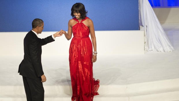 Η Μισέλ Ομπάμα ψηφίζει Jason Wu - Τι φόρεσε στην ορκομωσία [εικόνες] | iefimerida.gr 2