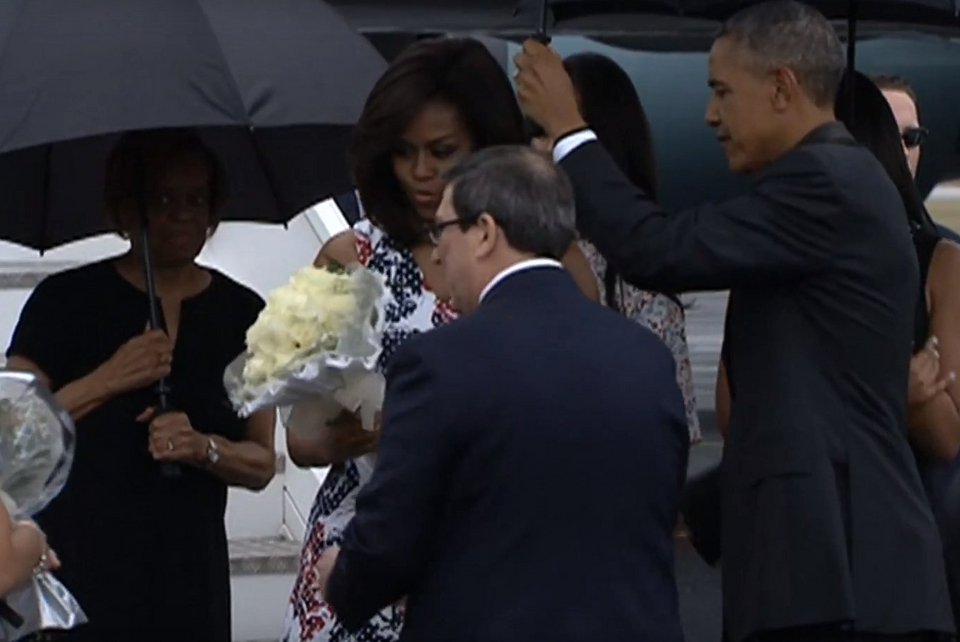 Εφτασε στην Αβάνα ο Ομπάμα και τουίταρε «Πώς πάει Κούβα;» [εικόνες] | iefimerida.gr 1