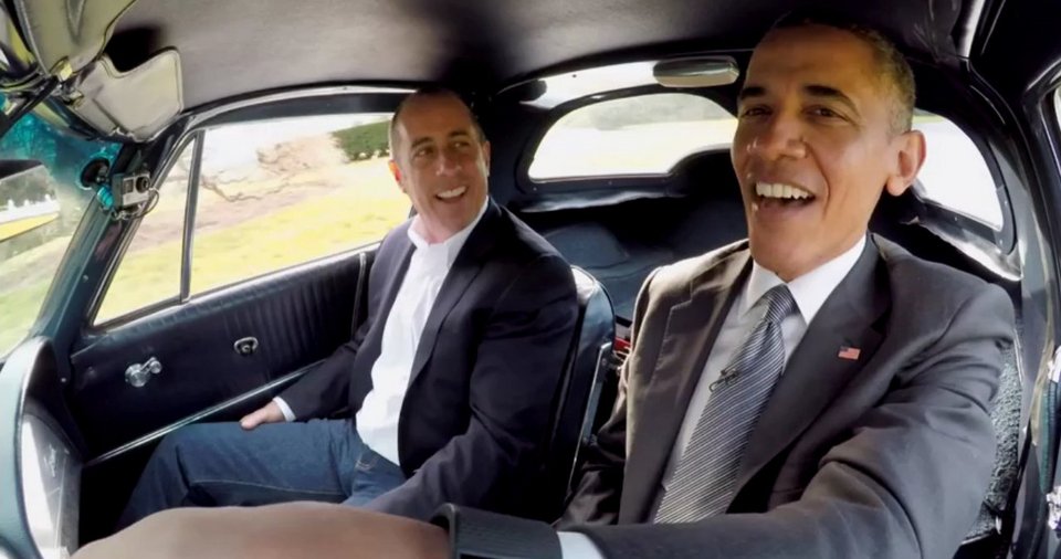 Ο Ομπάμα οδηγεί σπινιάροντας στο Λευκό Οίκο μια vintage Corvette Stingray [εικόνες & βίντεο] | iefimerida.gr 2
