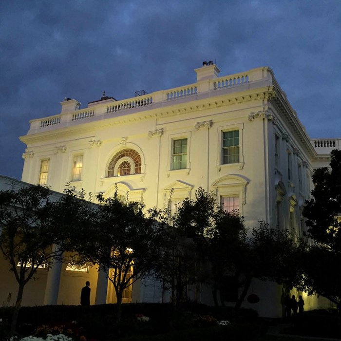 Η ζωή του Ομπάμα το 2015 από τα... παρασκήνια -Αγνωστες φωτογραφίες από κινητό τηλέφωνο [εικόνες] | iefimerida.gr 6