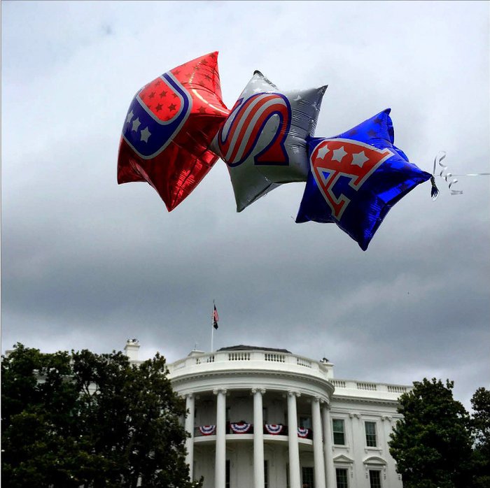 Η ζωή του Ομπάμα το 2015 από τα... παρασκήνια -Αγνωστες φωτογραφίες από κινητό τηλέφωνο [εικόνες] | iefimerida.gr 8