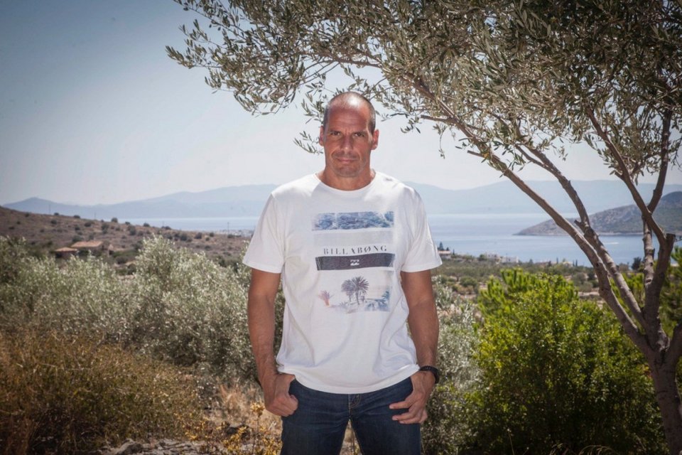 Βαρουφάκης: Δεν θα είμαι υποψήφιος του ΣΥΡΙΖΑ -Δείτε τι λέει σε γαλλικό περιοδικό [εικόνες] | iefimerida.gr 0