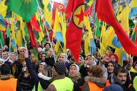 Στρασβούργο: Χιλιάδες Κούρδοι διαδήλωσαν για την απελευθέρωση του Οτσαλάν [εικόνες & βίντεο] | iefimerida.gr 1