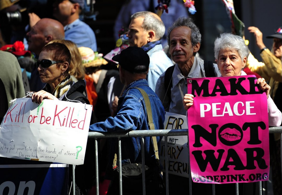 Οι Αγανακτισμένοι της Γουόλ Στριτ έγιναν ταινία [βίντεο] | iefimerida.gr 0