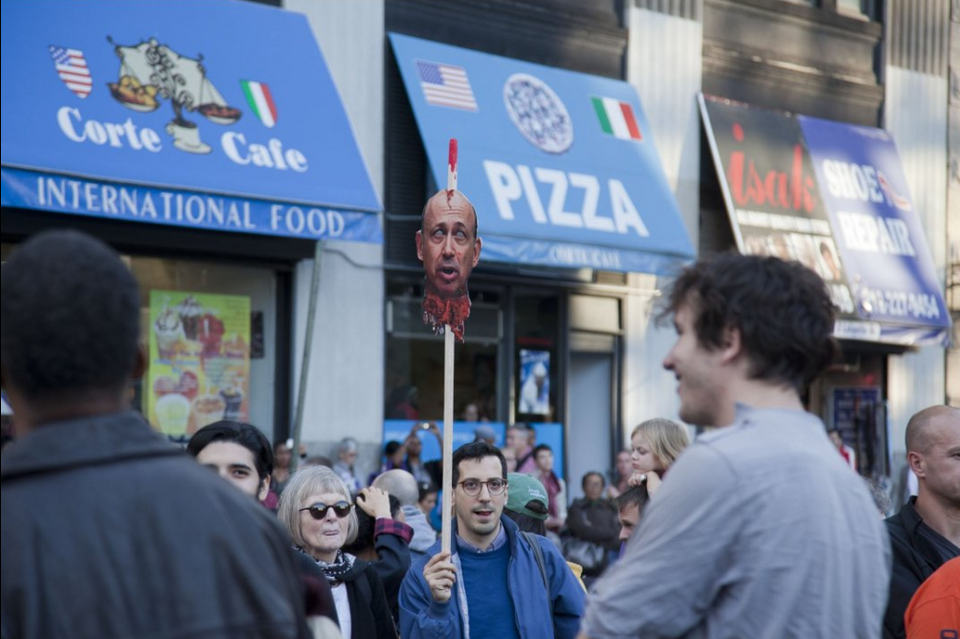 Οι Αγανακτισμένοι της Γουόλ Στριτ έγιναν ταινία [βίντεο] | iefimerida.gr 8