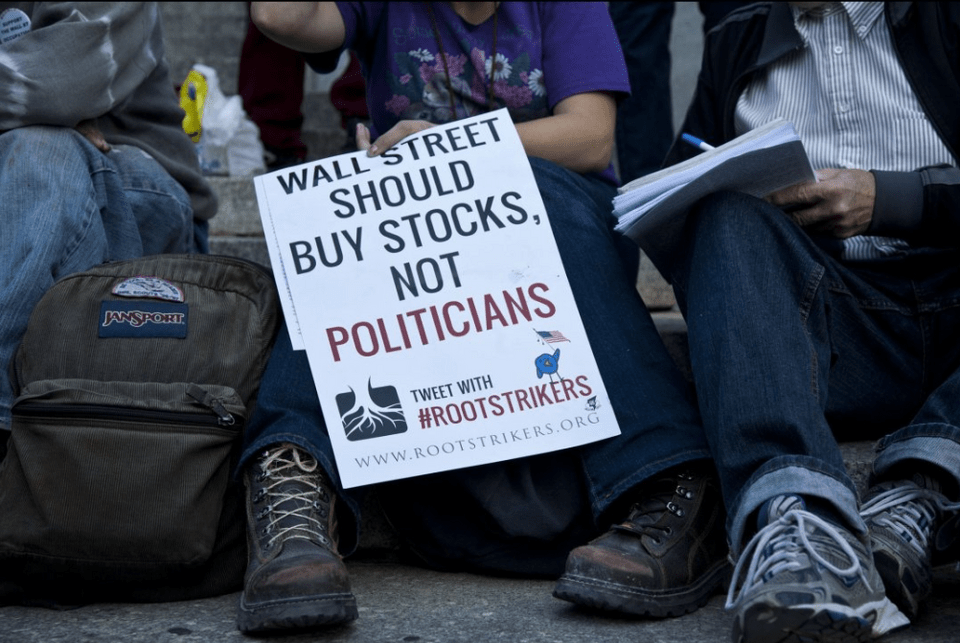 Οι Αγανακτισμένοι της Γουόλ Στριτ έγιναν ταινία [βίντεο] | iefimerida.gr 7