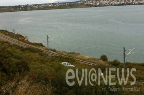 Οδηγός έκανε... βουτιά στον γκρεμό – Δραματική διάσωση [εικόνες] | iefimerida.gr 1