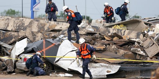 Εικόνες Αποκάλυψης στην Οκλαχόμα: Στους 24 οι νεκροί, 9 παιδιά ανάμεσά τους [εικόνες] | iefimerida.gr 0