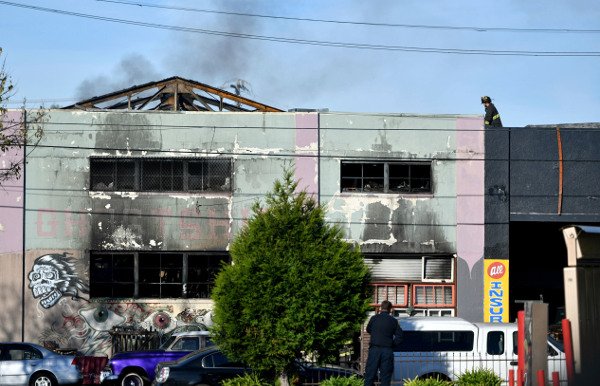 HΠΑ: Στους 36 οι νεκροί από τη φωτιά σε αποθήκη στο Οκλαντ | iefimerida.gr 2