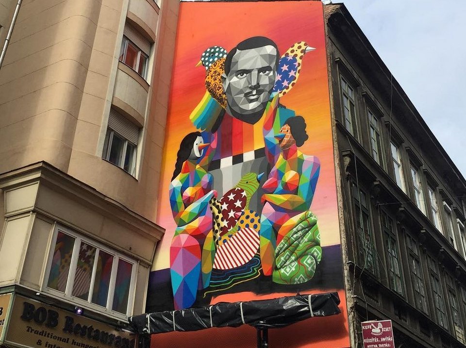 Ενας Ισπανός αναστατώνει το Παρίσι με μια Τζοκόντα 50 μέτρων [εικόνες] | iefimerida.gr 11