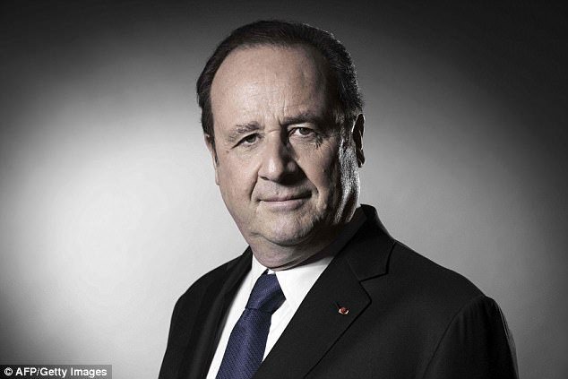 Ο Ολάντ όπως δεν τον έχουμε ξαναδεί -Μια παράξενη φωτογράφιση, μέσα στο Ελιζέ [εικόνες] | iefimerida.gr 5