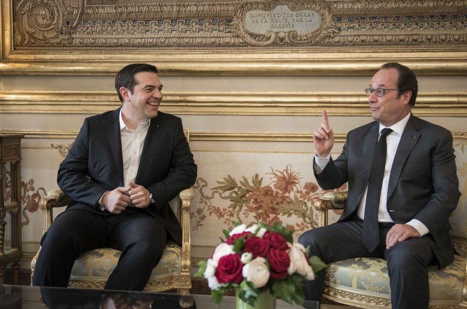 Ο Τσίπρας στο Μέγαρο των Ηλυσίων -Συνάντηση με τον Ολάντ [εικόνες & βίντεο] | iefimerida.gr 3