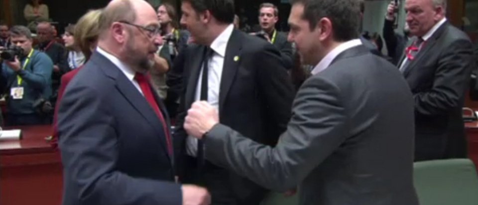 Η στιγμή που ο Ολάντ λέει στον Τσίπρα: Λύση απόψε, Αλέξη [εικόνες και βίντεο] | iefimerida.gr 7