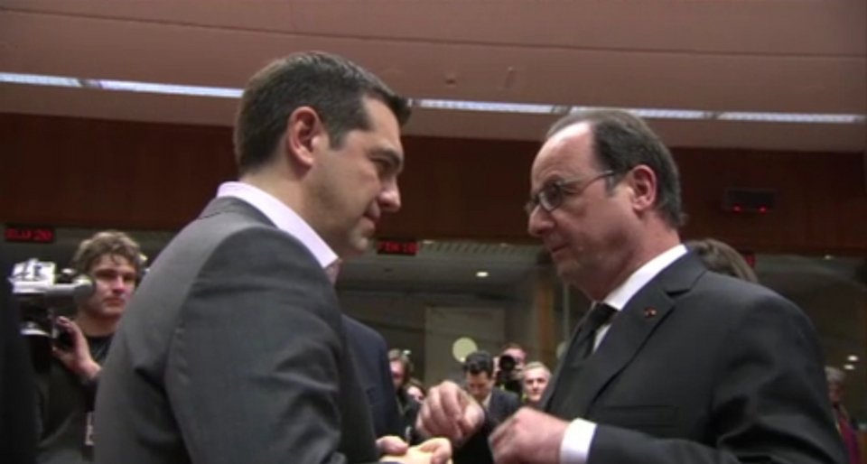 Η στιγμή που ο Ολάντ λέει στον Τσίπρα: Λύση απόψε, Αλέξη [εικόνες και βίντεο] | iefimerida.gr 0