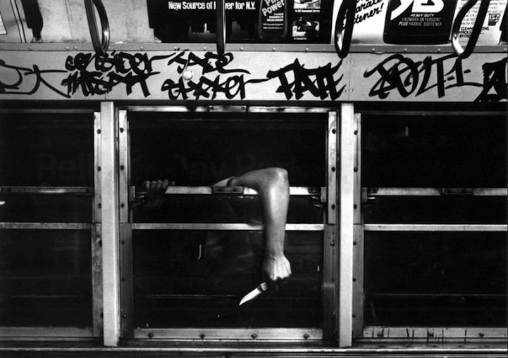 Στο σκοτεινό μετρό της Νέας Υόρκης – Το σκληρό αστικό πρόσωπο μιας πόλης που κάθε της μόδα λατρεύτηκε σαν θρησκεία [εικόνες]  | iefimerida.gr 11