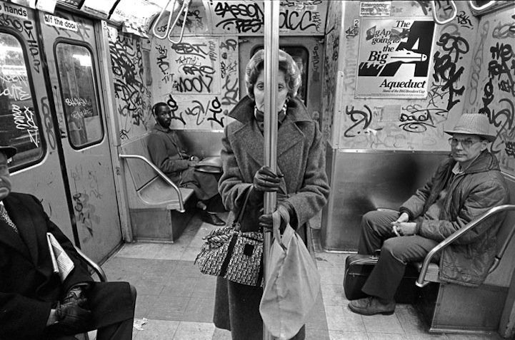 Στο σκοτεινό μετρό της Νέας Υόρκης – Το σκληρό αστικό πρόσωπο μιας πόλης που κάθε της μόδα λατρεύτηκε σαν θρησκεία [εικόνες]  | iefimerida.gr 4