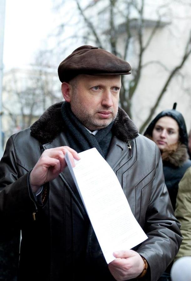 Αλεξάντερ Τουρτσίνοφ, o νέος πρόεδρος που θέλει να κάνει την Ουκρανία ευρωπαϊκή χώρα [εικόνες] | iefimerida.gr 3