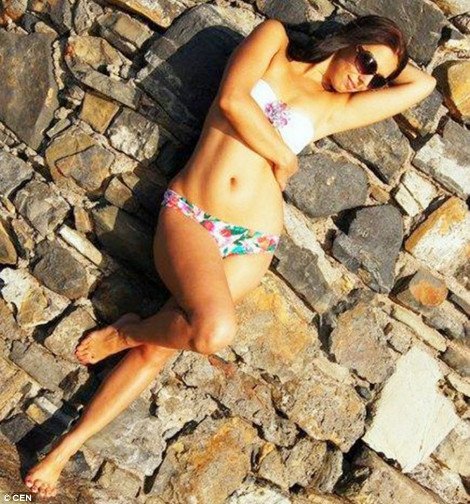 Διέρρευσαν γυμνές φωτογραφίες Ουκρανής πολιτικού -«Δεν ανησυχώ, είναι σαν έργα του Βαν Γκογκ» απαντάει [εικόνες] | iefimerida.gr 2