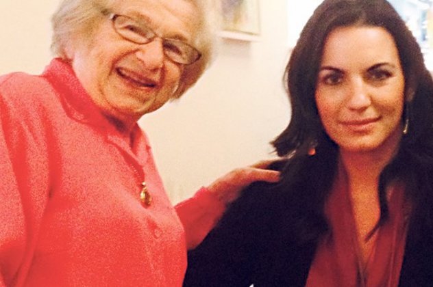 Η απίστευτη συνάντηση της Ολγας Κεφαλογιάννη με τη διάσημη σεξολόγο δρ Ρουθ [εικόνες] | iefimerida.gr 0