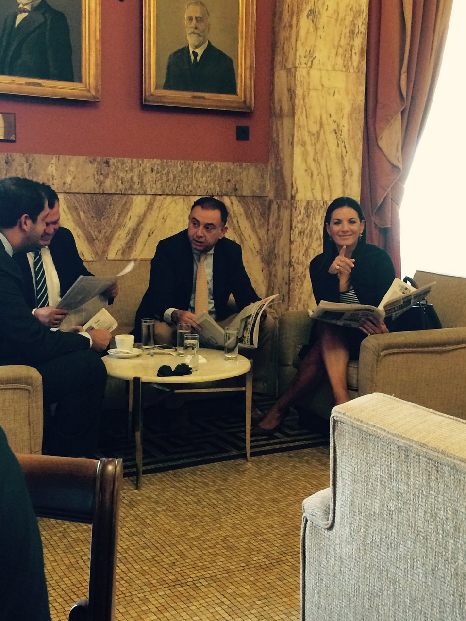 Οι αποκαλύψεις της Ολγας, τα «καρφιά» Κοντονή για τη Ζωή και άλλα ευτράπελα [εικόνες] | iefimerida.gr 1