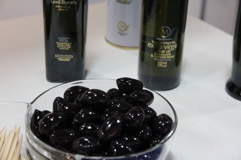 Πώς μια πρώην τραπεζικός «κατακτά» το εξωτερικό: Το εξαιρετικό ελαιόλαδο με όνομα βγαλμένο από την Επανάσταση του '21 [εικόνες] | iefimerida.gr 1