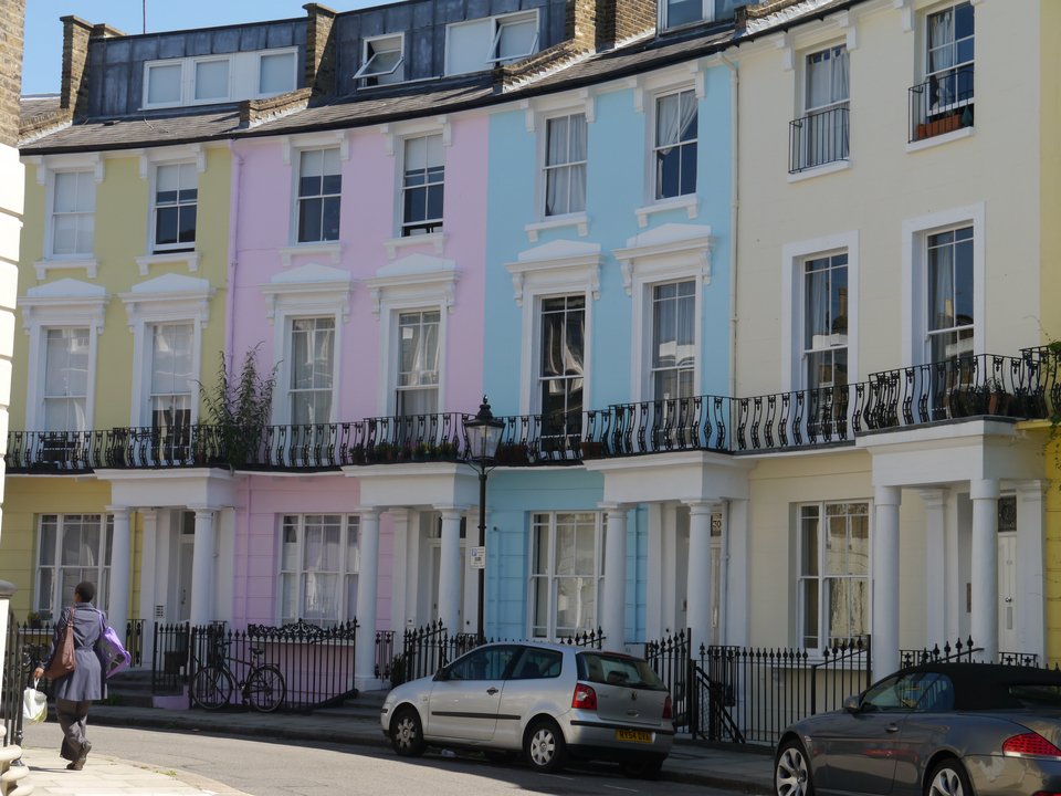 Διαρρήκτες «σήκωσαν» το υπέροχο σπίτι του Τζέιμι Ολιβερ -Ενα μοναδικό βρετανικό 4ώροφο [εικόνες] | iefimerida.gr 11