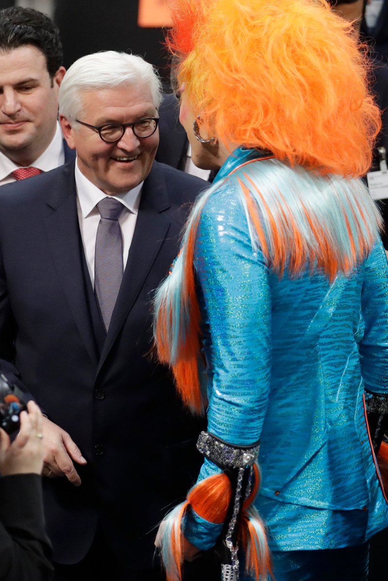 H Drag Queen που εξέλεξε Γερμανό Πρόεδρο και τράβηξε την προσοχή της Μέρκελ! [εικόνες] | iefimerida.gr 5