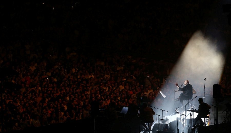 Μαγεία στο Καλλιμάρμαρο -60.000 κόσμου στον Σαββόπουλο για το «Ολοι μαζί μπορούμε» [εικόνες & βίντεο]  | iefimerida.gr 1