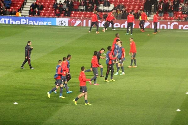 Εμεινε στο όνειρο- Ηττα 3-0 από τη Μάντσεστερ και άδοξος αποκλεισμός για τον Ολυμπιακό [εικόνες] | iefimerida.gr 4