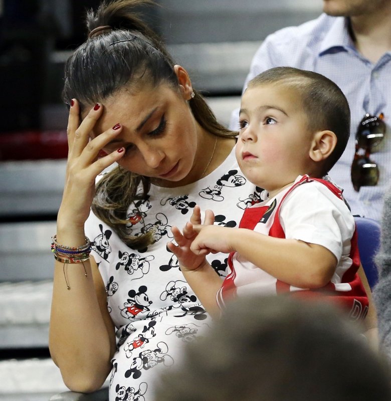 Η απογοήτευση της Ολυμπίας Χοψονίδου για την ήττα του Ολυμπιακού [εικόνες] | iefimerida.gr 2