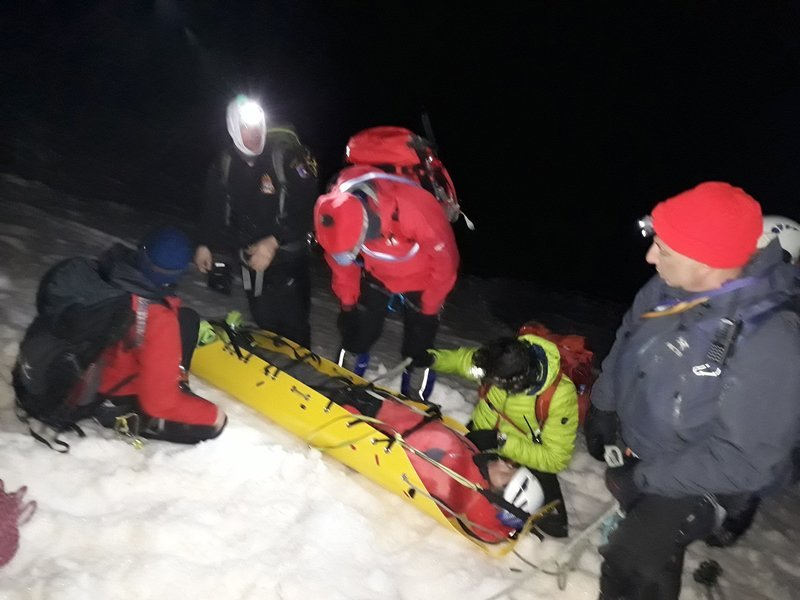 Καρέ- καρέ η διάσωση του Γάλλου στον Ολυμπο -Είχε πάθει κάταγμα στο πόδι [εικόνες & βίντεο] | iefimerida.gr 3