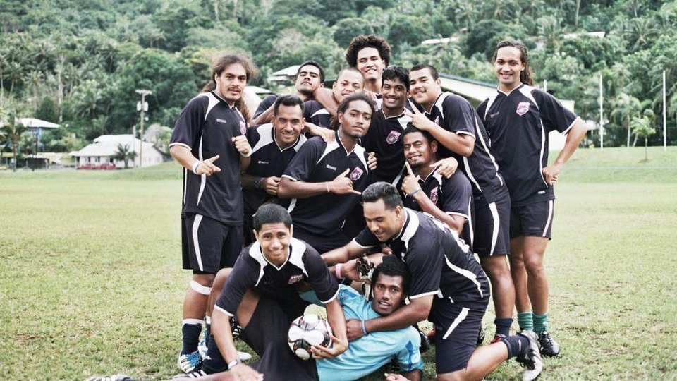 H πρώτη τρανσέξουαλ στο ποδόσφαιρο - Αγωνίζεται στην εθνική ομάδα της Σαμόα [εικόνες] | iefimerida.gr 1