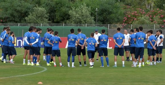 Η 10άδα του Μαρκαριάν και ο Μήτρογλου - Εκτός ο Φορτούνης ενόψει Ν.Φερόε [εικόνες] | iefimerida.gr 2