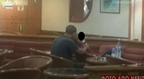 Θρίλερ εν πλω στο πλοίο Κρήτη ΙΙ -Ανδρας κράτησε επί ώρες όμηρο γυναίκα [εικόνα] | iefimerida.gr 0