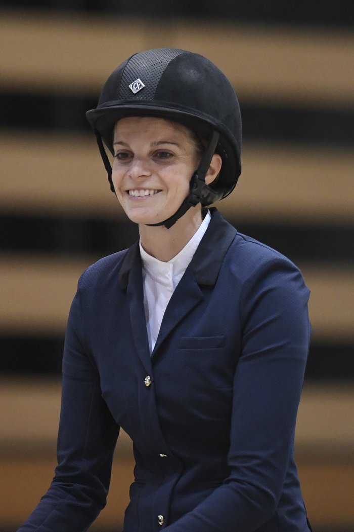 Χαμογελαστή και... ορεξάτη η Αθηνά Ωνάση, για πρώτη φορά μετά το διαζύγιο [εικόνες] | iefimerida.gr 0